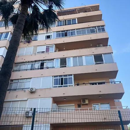 La Ventana De Puerto Marina アパート